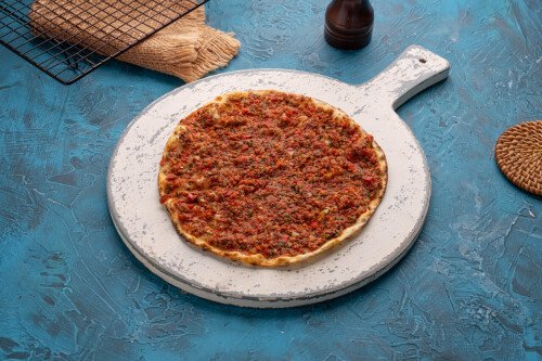 قرص لحم بعجين خضار (غنم)